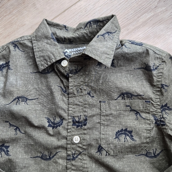 Red Black 1/4 Zip Pullover & Olive Green Dino Print Button Down Dress Shirt EUC - Picture 14 of 17